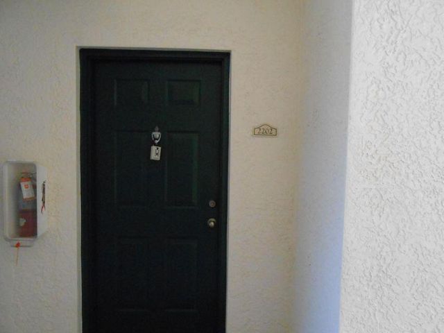 9905 Baywinds Boulevard 2202, West Palm Beach, FL 33411