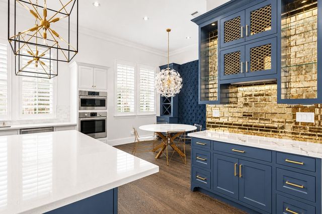6017 Cottage Grove Lake Drive, Houston, TX 77007