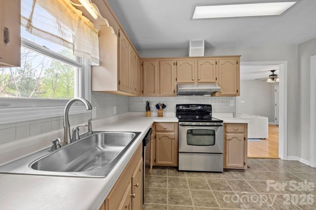 1694 Highway 55 None E, Clover, SC 29710