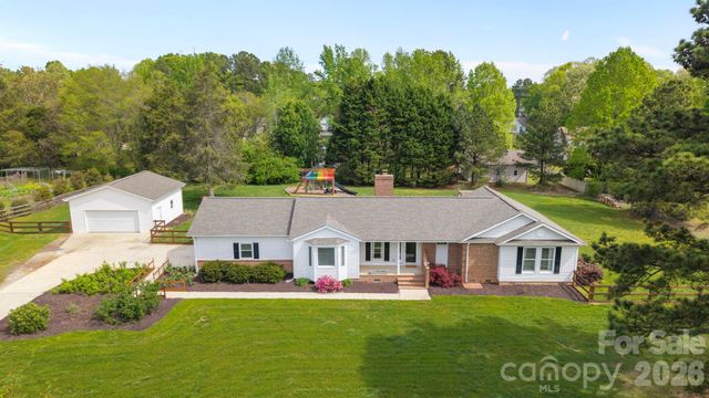 1694 Highway 55 None E, Clover, SC 29710