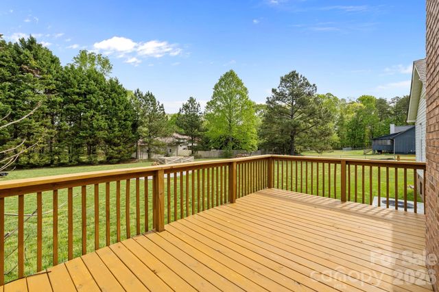 1694 Highway 55 None E, Clover, SC 29710