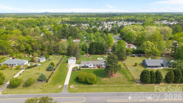 1694 Highway 55 None E, Clover, SC 29710