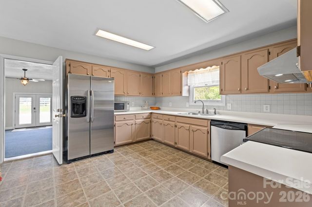 1694 Highway 55 None E, Clover, SC 29710