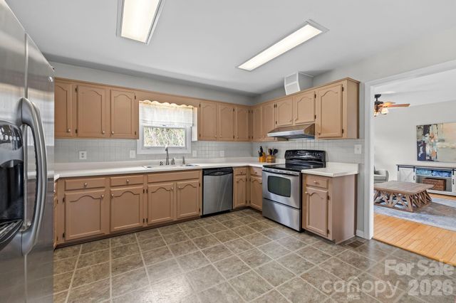 1694 Highway 55 None E, Clover, SC 29710