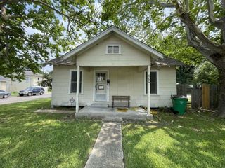 600 E Fayle Street, Baytown, TX 77520