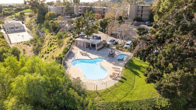 5704 Baltimore 327, La Mesa, CA 91942