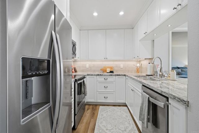 5704 Baltimore 327, La Mesa, CA 91942