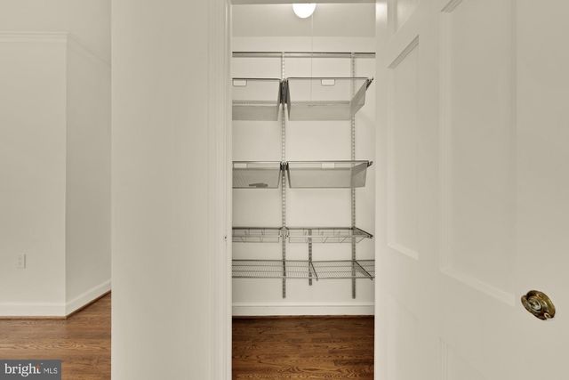 2025 TRUMBULL TER NW, Washington, DC 20011