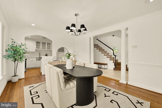 2025 TRUMBULL TER NW, Washington, DC 20011