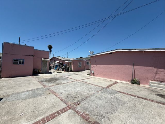 11116 S Prairie, Inglewood, CA 90303