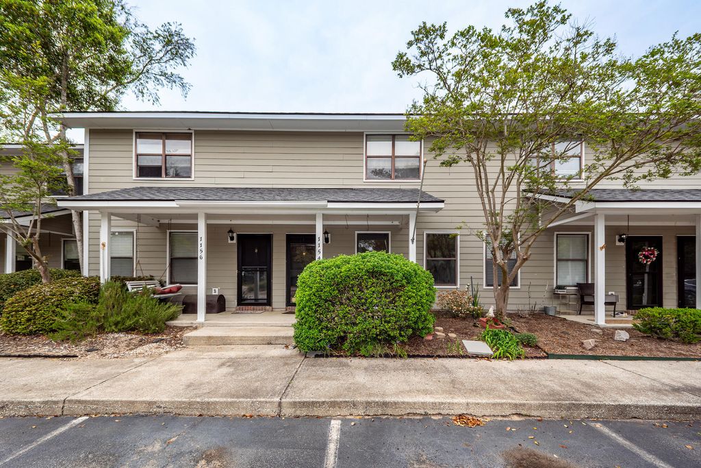 1154 Julian Clark Road, Charleston, SC 29412