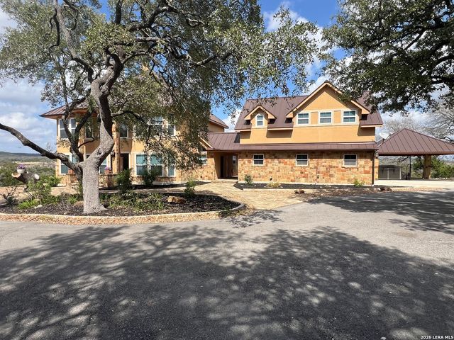 116 Lake Side, Boerne, TX 78006