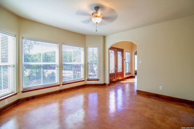116 Lake Side, Boerne, TX 78006