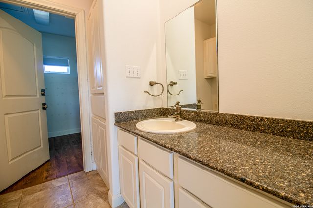 116 Lake Side, Boerne, TX 78006