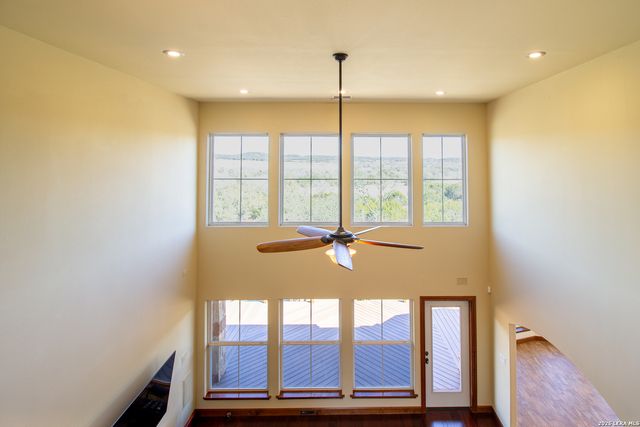 116 Lake Side, Boerne, TX 78006