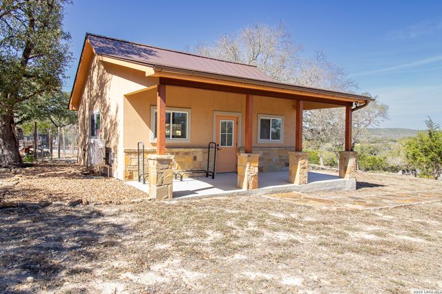 116 Lake Side, Boerne, TX 78006