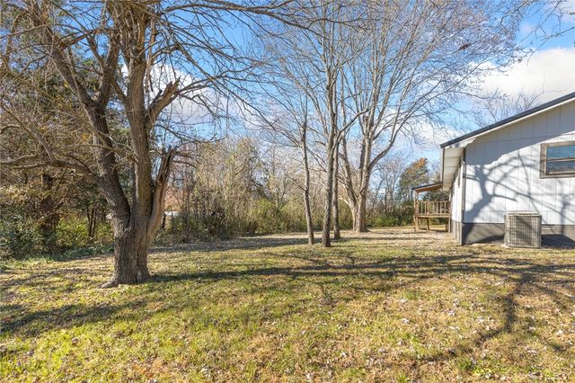 5745 Estes Road, Harrison, AR 72601