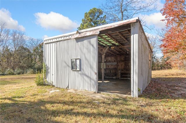 5745 Estes Road, Harrison, AR 72601