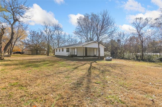 5745 Estes Road, Harrison, AR 72601