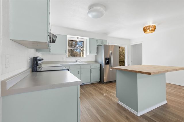 5745 Estes Road, Harrison, AR 72601