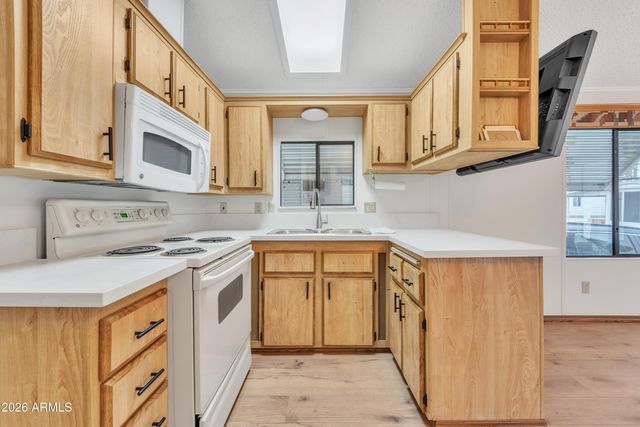1152 S SIOUX Drive, Apache Junction, AZ 85119