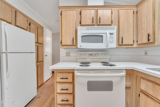 1152 S SIOUX Drive, Apache Junction, AZ 85119