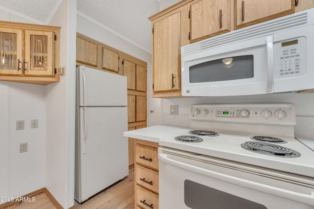 1152 S SIOUX Drive, Apache Junction, AZ 85119