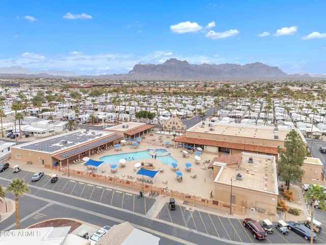 1152 S SIOUX Drive, Apache Junction, AZ 85119