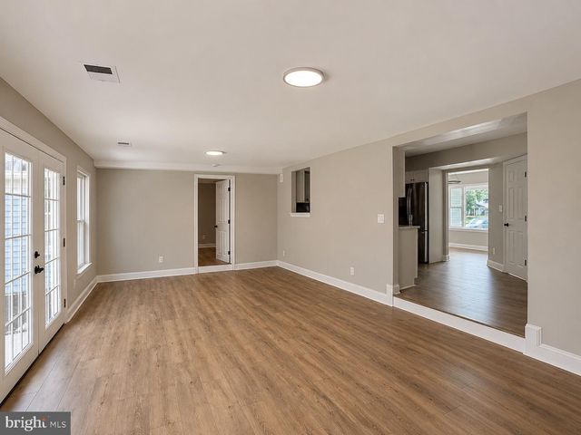 61 PAGEANT LN, Willingboro, NJ 08046