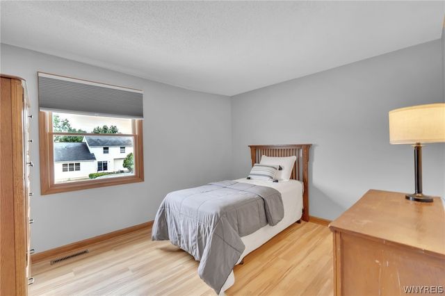 8892 Michael Douglas Dr, Clarence, NY 14032