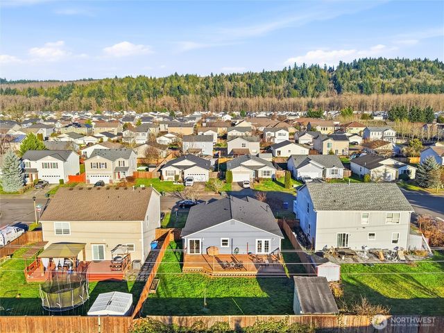 1015 Nunnally Avenue NW, Orting, WA 98360