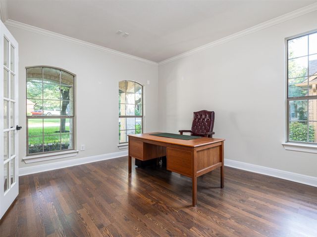 2709 Deep River CIR, Round Rock, TX 78665