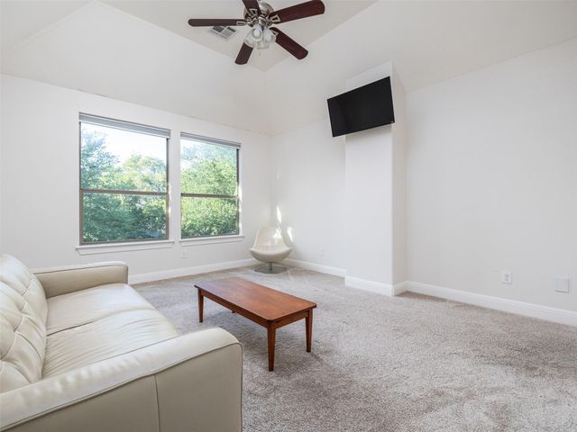 2709 Deep River CIR, Round Rock, TX 78665