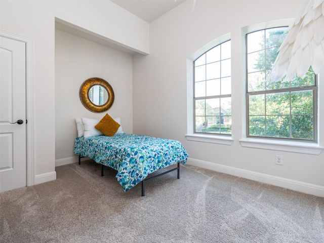 2709 Deep River CIR, Round Rock, TX 78665