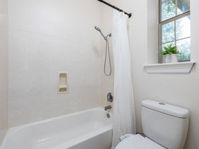 2709 Deep River CIR, Round Rock, TX 78665