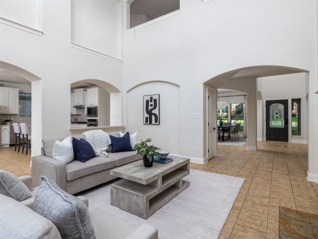2709 Deep River CIR, Round Rock, TX 78665