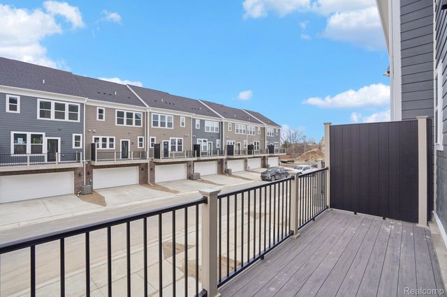42831 Atwood Avenue, Novi, MI 48375