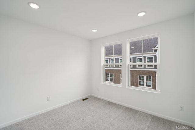42831 Atwood Avenue, Novi, MI 48375