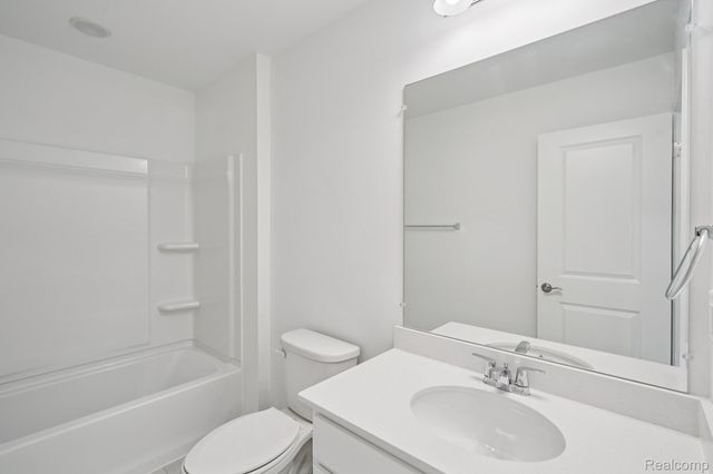 42831 Atwood Avenue, Novi, MI 48375