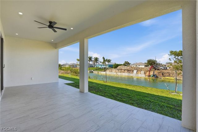 509 NE 25th ST, Cape Coral, FL 33909