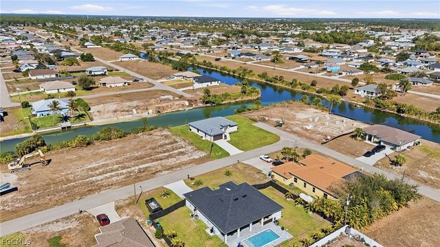 509 NE 25th ST, Cape Coral, FL 33909