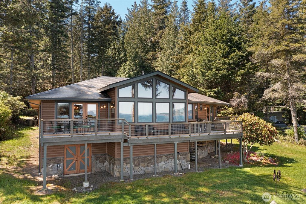 1378 San Juan Drive, San Juan Island, WA 98250