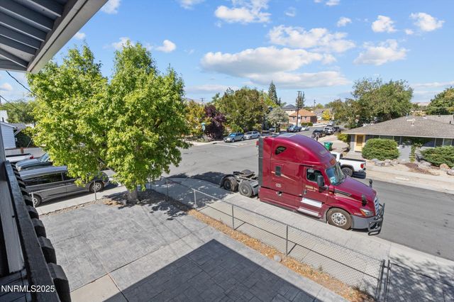 400 Claremont Street, Reno, NV 89502