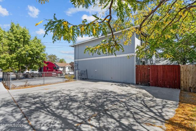 400 Claremont Street, Reno, NV 89502