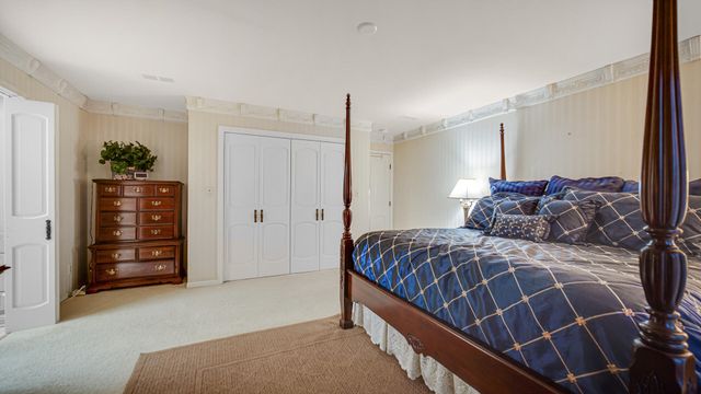 2255 Bordeaux Walk A2, Highland, IN 46322