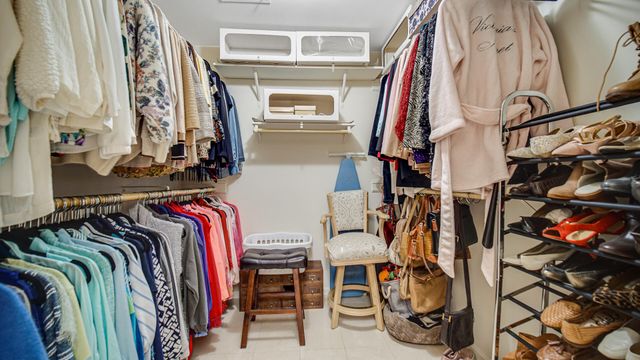 2255 Bordeaux Walk A2, Highland, IN 46322