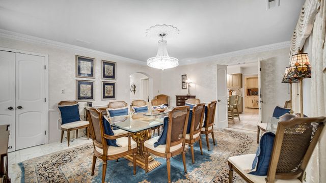 2255 Bordeaux Walk A2, Highland, IN 46322