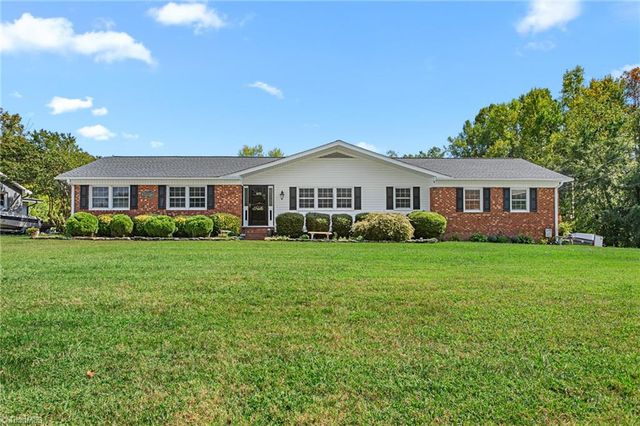 3870 Old Highway 29, Thomasville, NC 27360