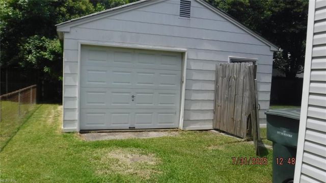 7803 Ruthven RD, Norfolk, VA 23505