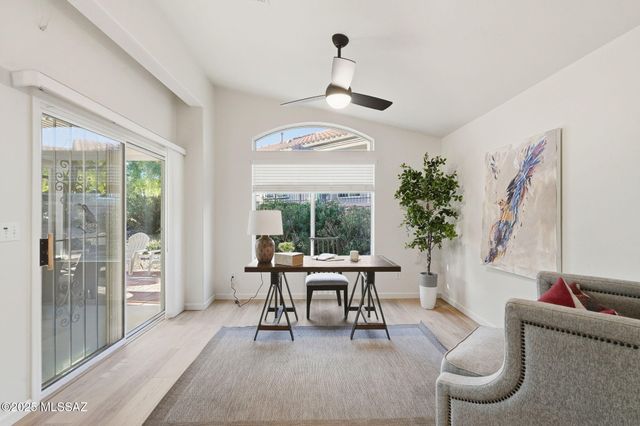 13941 N Trade Winds Way, Oro Valley, AZ 85755